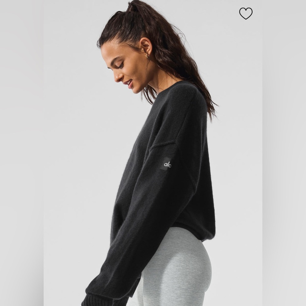LAST RESTOCK ALO Yoga Women’s “New Class” Cashmere Crewneck Sweater (XS)
